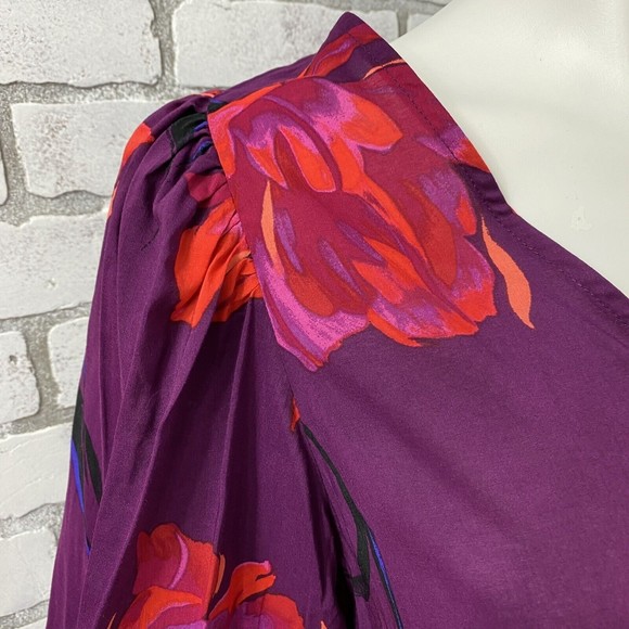 Lot of 2 Womens Tops Small Floral V Neck Poof Sleeve Ruffle Round Purple Red - Picture 11 of 12